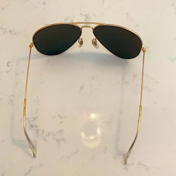 Ray Ban Aviator Classic Polarized Polished Gold GUC - Picture 2 of 11